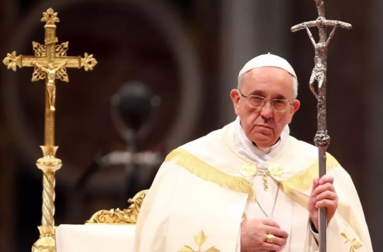 Papa Francisc le interzice prelaților să accepte cadouri cu valoare de peste 40 de euro