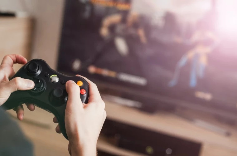 Studiu: 1 din 20 de tineri sînt dependenți de jocurile video