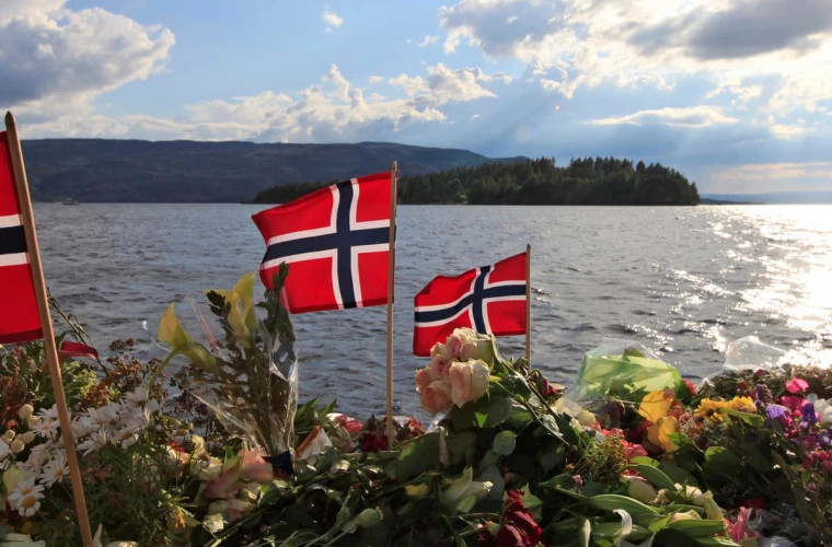 perish Dripping Apartment Norvegia a comemorat 10 ani de la atentatele comise de Anders Breivik