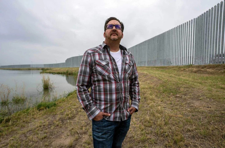 Продается стена на границе с Мексикой: 30 миллионов долларов за 5 километров