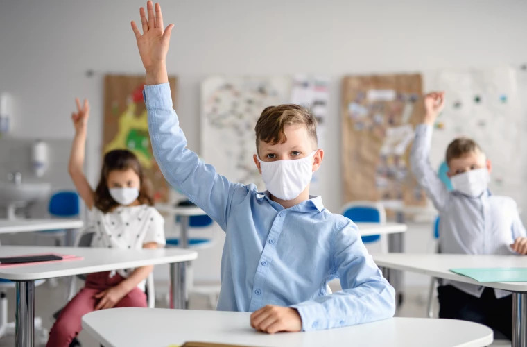 Învățătorii, obligați să se vaccineze? Explicația autorităților