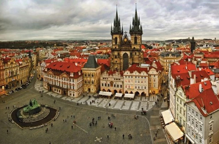 Unele categorii de moldoveni vor putea călători liber în Cehia