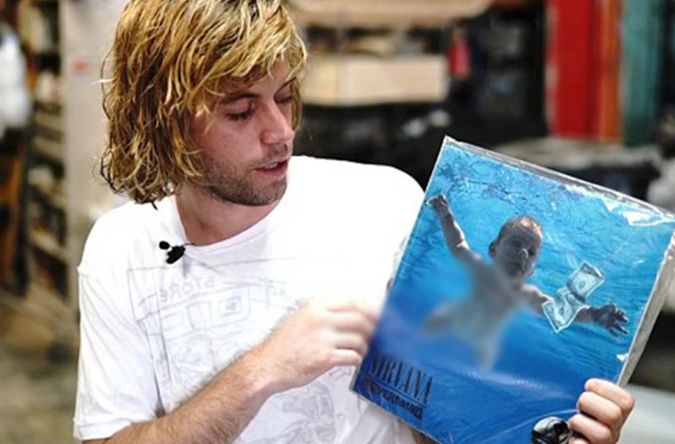 Trupa Nirvana, acuzată de pornografie infantilă pentru coperta albumului ''Nevermind''