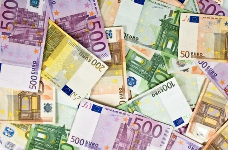 Mai mulți oficiali europeni vor interzicerea bancnotei de 500 de euro. Ei spun că este folosită în tranzacții ilegale