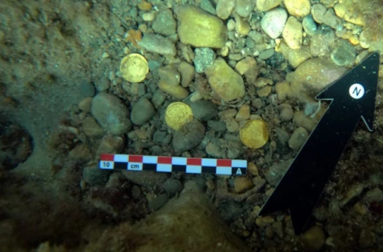 У берегов Испании дайверы нашли один из крупнейших кладов римских золотых монет