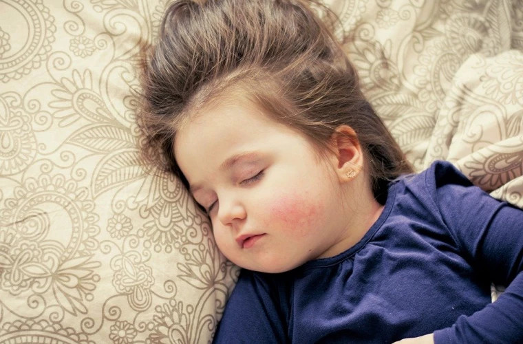 Заботливые родители никогда не позволят ребенку поздно лечь спать! Это очень опасно для него