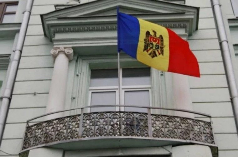 Anunțul Ambasadei R. Moldova în România în legătură cu activitatea Secției Consulare la București