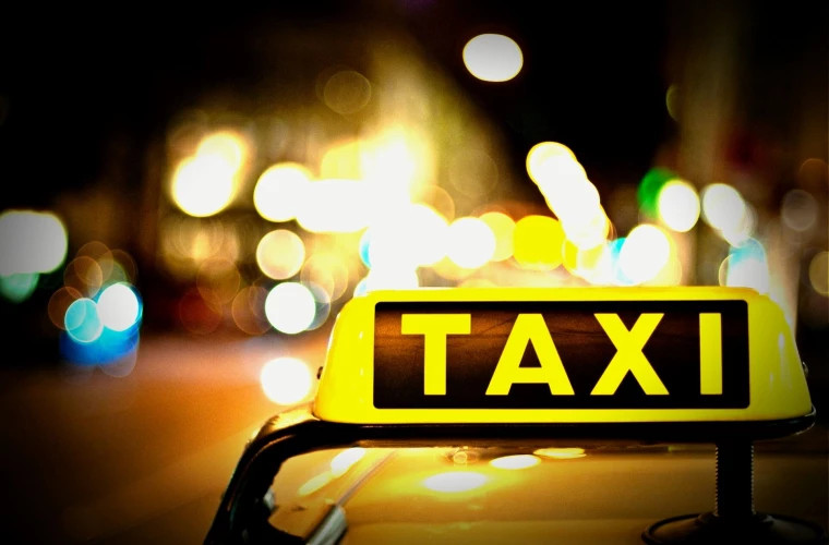 Criză de șoferi de taxi și în Marea Britanie, nu doar la Chișinău