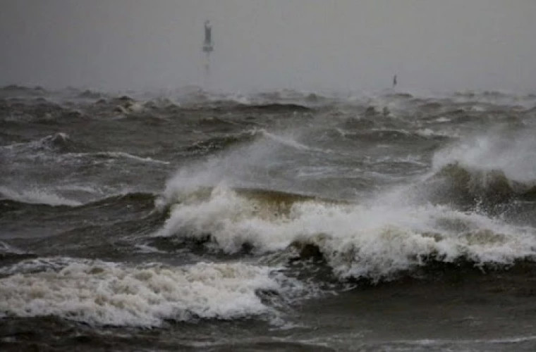 Alertă de valuri de furtună pe litoralul german