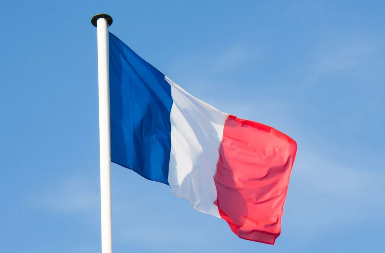 Franţa: Jean-Luc Melenchon şi-a lansat campania pentru alegerile prezidenţiale