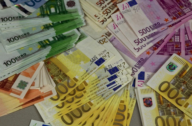 Bancnotele euro vor avea un nou design 