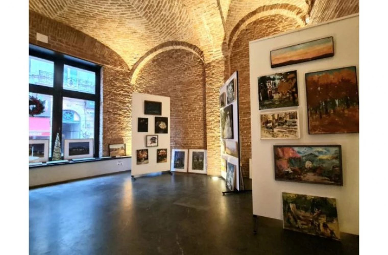 В Бухаресте проходит выставка работ юных художников из Молдовы