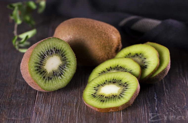 Beneficiile kiwi pentru sănătate