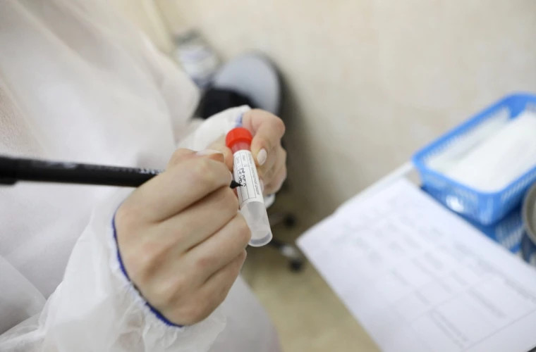 В Молдове за последние сутки зарегистрировано 5 615 новых случаев коронавируса