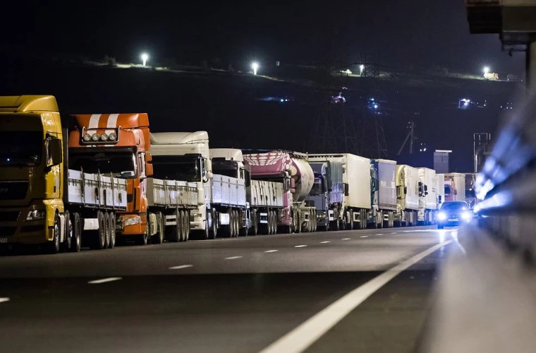 Венгрия ограничивает транзит крупнотоннажного транспорта через свою территорию