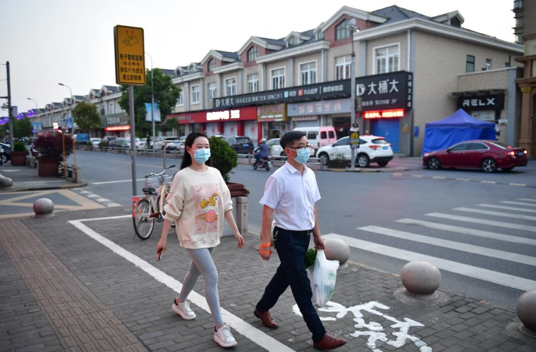 Pe lîngă criza pandemică, Shanghai se confruntă și cu o lipsă de alimente