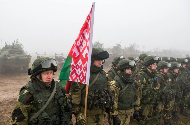 В Беларуси заявили о начале второго этапа внезапной проверки войск