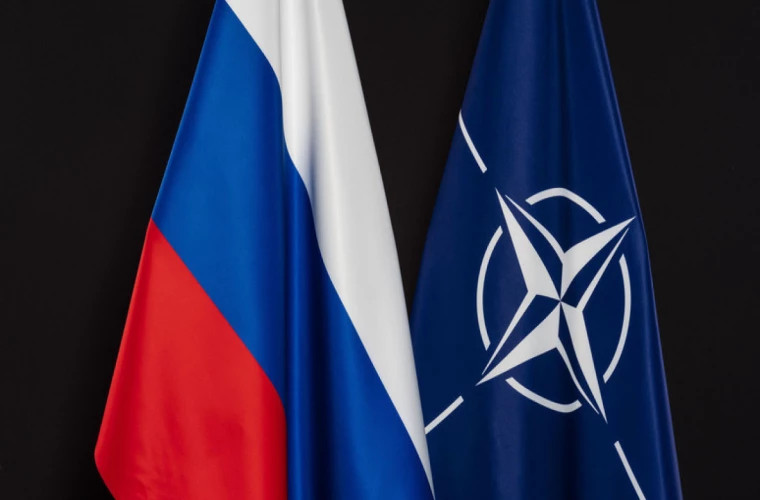 Кремль прокомментировал вероятность столкновения НАТО и России