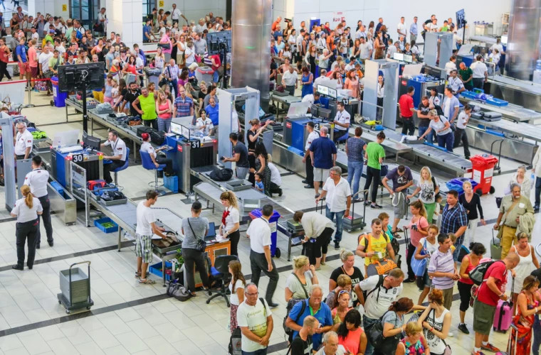 Германия ускорит наем иностранных работников для облегчения хаоса в аэропортах