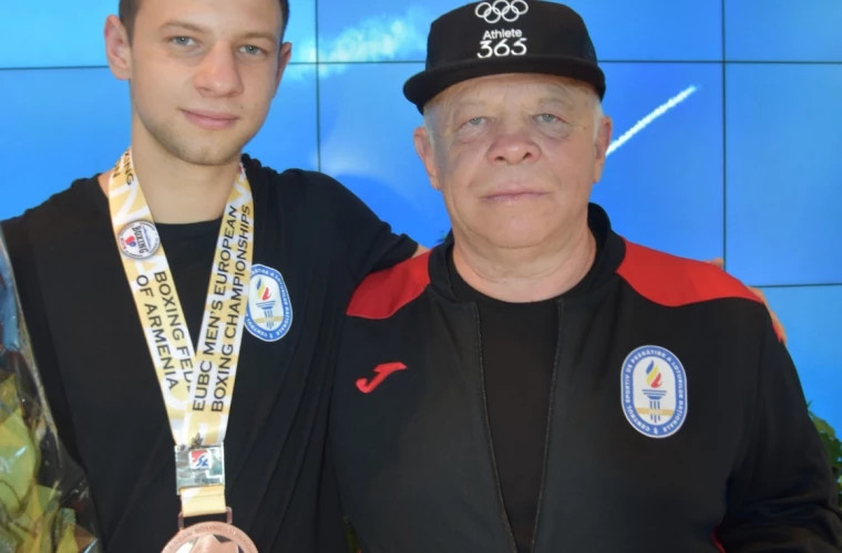 Как Юрий Параскив сделал сына Александра призёром чемпионата Европы по боксу
