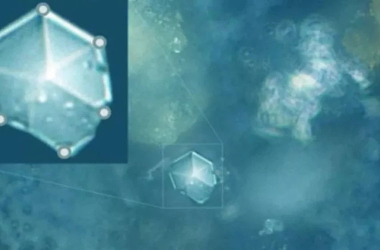 В остатках челябинского метеорита найдены не встречавшиеся ранее в метеоритах кристаллы