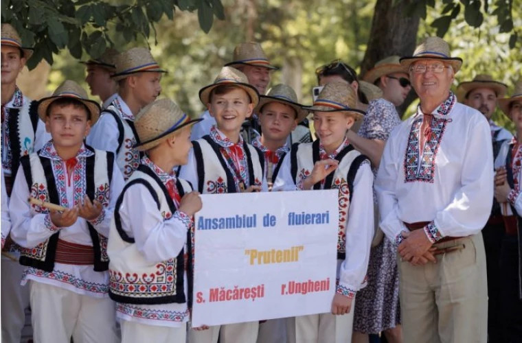 Festivalul-concurs naţional al formaţiilor de fluieraşi „Nistrule cu apă lină” a ajuns la ediția a XI-a