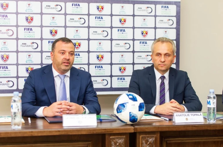 Proiectul moldovenesc "Fotbal în școli" a fost prelungit în Moldova pentru încă cinci ani