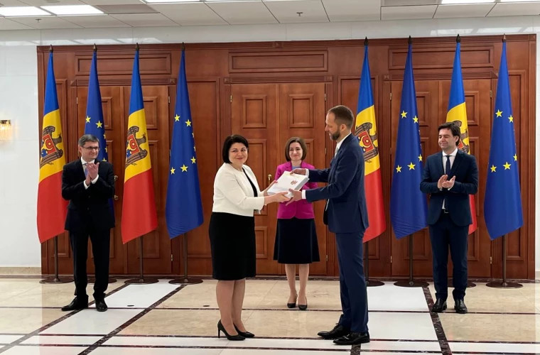 Что стоит за предоставлением Молдове статуса кандидата в члены ЕС. Мнение