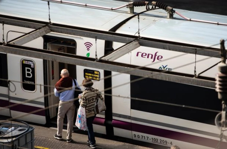 Călătoriile cu trenul în Spania vor fi gratuite timp de patru luni