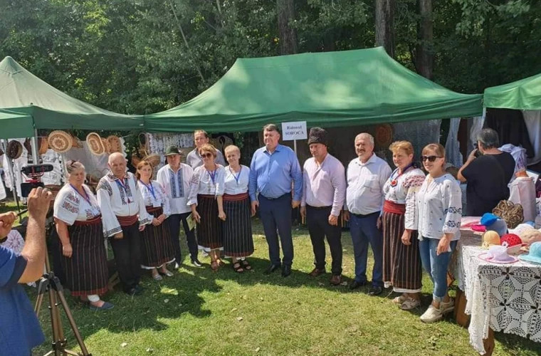 Народные умельцы из Молдовы порадовали публику Сучавы своими работами