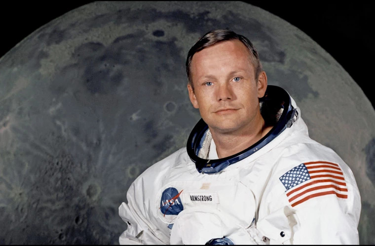 Исполнилось 10 лет со дня смерти Нила Армстронга - первого человека, ступившего на Луну