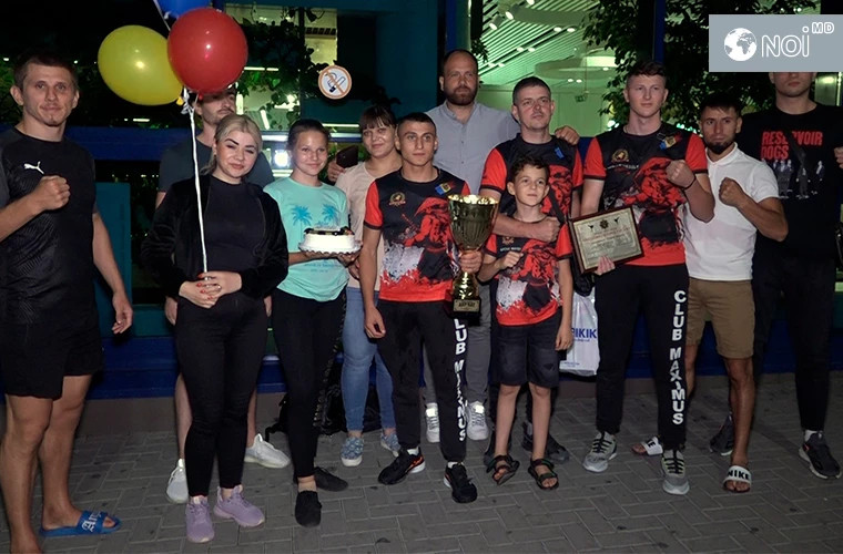 Победа молдавского спортсмена на соревновании Ahmat Fight Gala