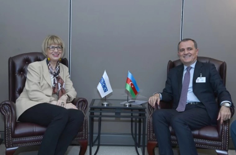 Байрамов: &quot;Азербайджан готов к подписанию мирного договора с Арменией&quot; 
