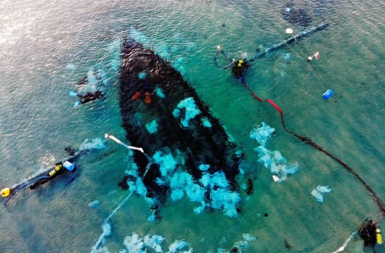 У берегов Израиля нашли затонувший корабль с амфорами: что в них было