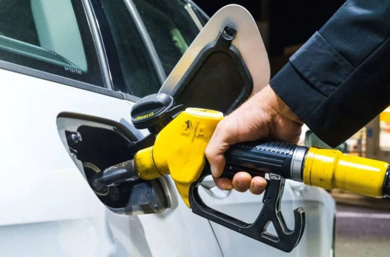 Цены на бензин и дизтопливо в Молдове снижаются