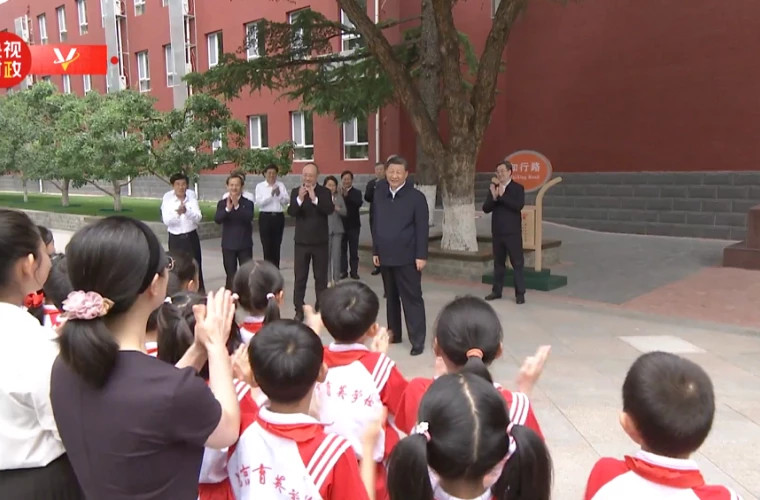 Președintele Xi Jinping a transmis felicitări copiilor pentru ziua de 1 Iunie