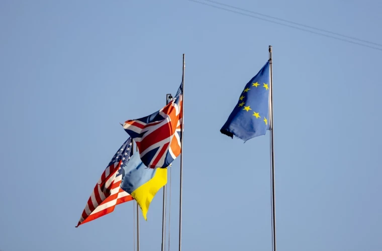 Trump i-a propus lui Zelenski garanții de securitate pentru #Ucraina echivalente cu articolul 5 al Tratatului NATO