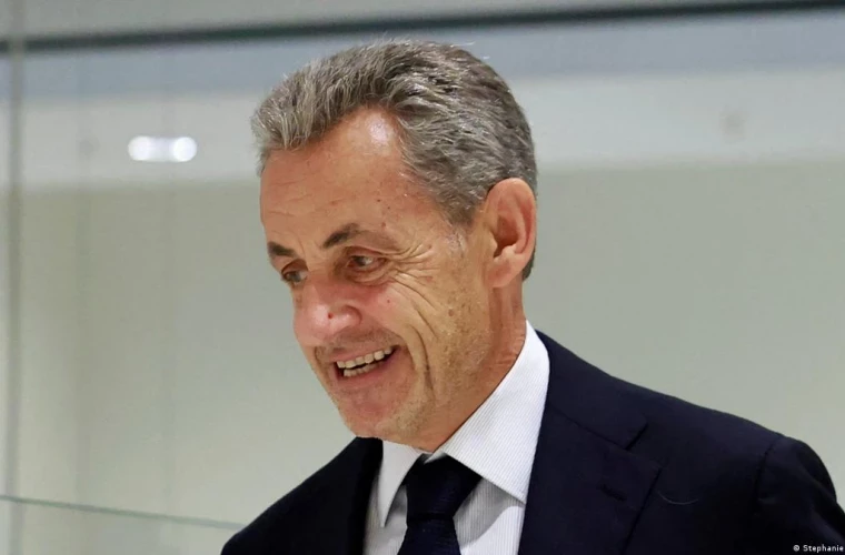 Nicolas Sarkozy urmează să iasă din închisoare