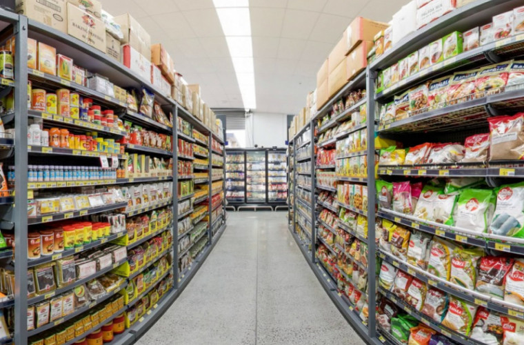 Cunoscut bucătar: Supermarketul ne transformă stomacul în coș de gunoi