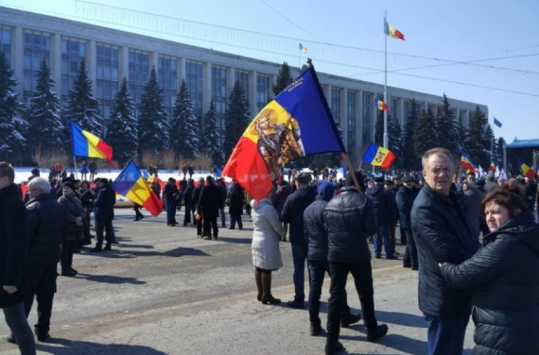 Marş unionist la Chişinău (FOTO)
