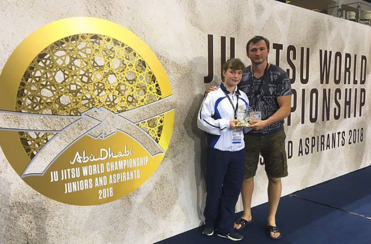 Moldoveanca Arina Medvedeva a devenit campioana lumii la Ju-Jitsu (FOTO)