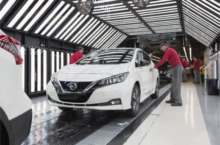 Nissan Leaf подтвердил лидирующие позиции на рынке электромобилей