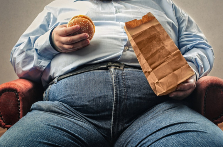 50% tinerii din Moldova sînt supraponderale sau obeze