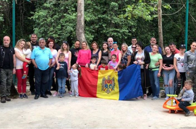 Moldovenii din Liban s-au reunit de «Ziua Familiei» (FOTO)
