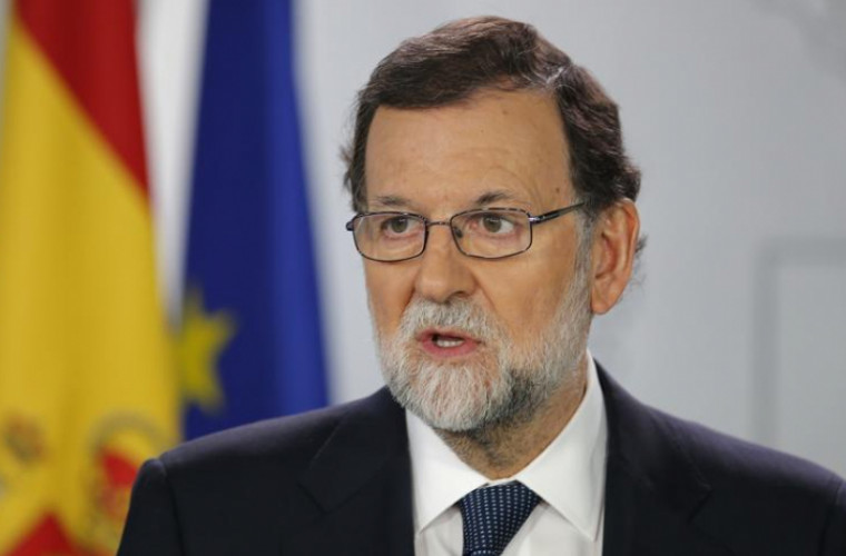 Премьер-министр Испании не собирается подавать в отставку