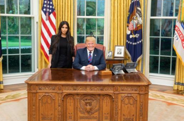 Donald Trump s-a întîlnit cu Kim Kardashian. Despre ce au discutat