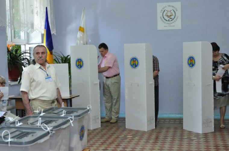 Circa 800 de observatori au fost acreditați pentru turul doi al alegerilor locale