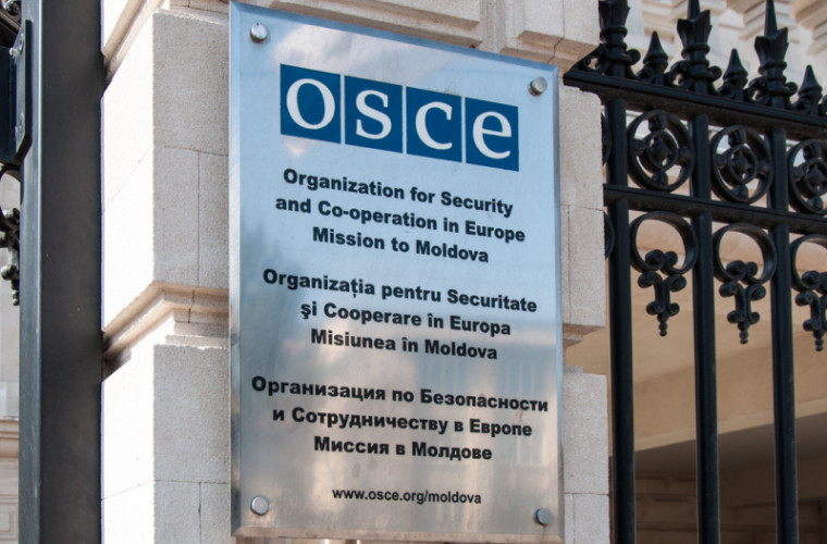 Coloane de blindate în Zona de Securitate: A fost sesizat OSCE-ul