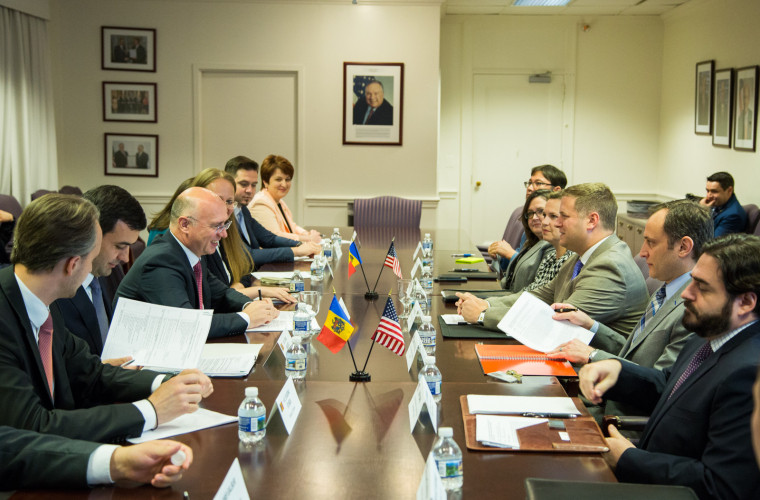 США заинтересованы в инвестициях в сферу IT и инфраструктуру Молдовы