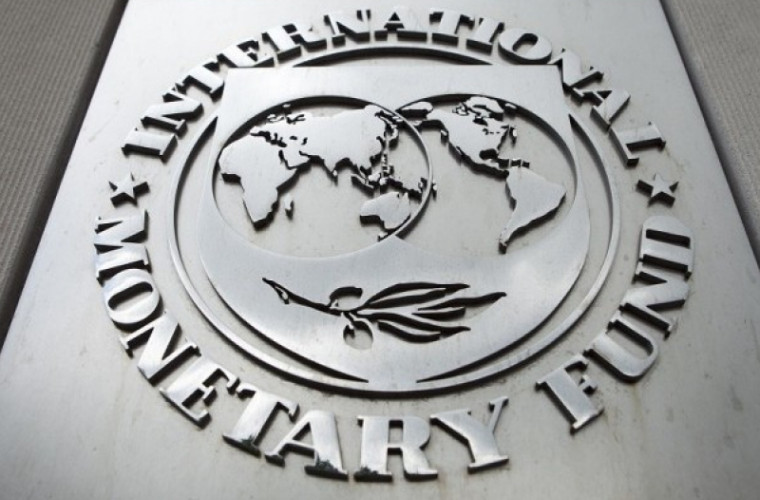 FMI: Situația economică continuă să se îmbunătățească